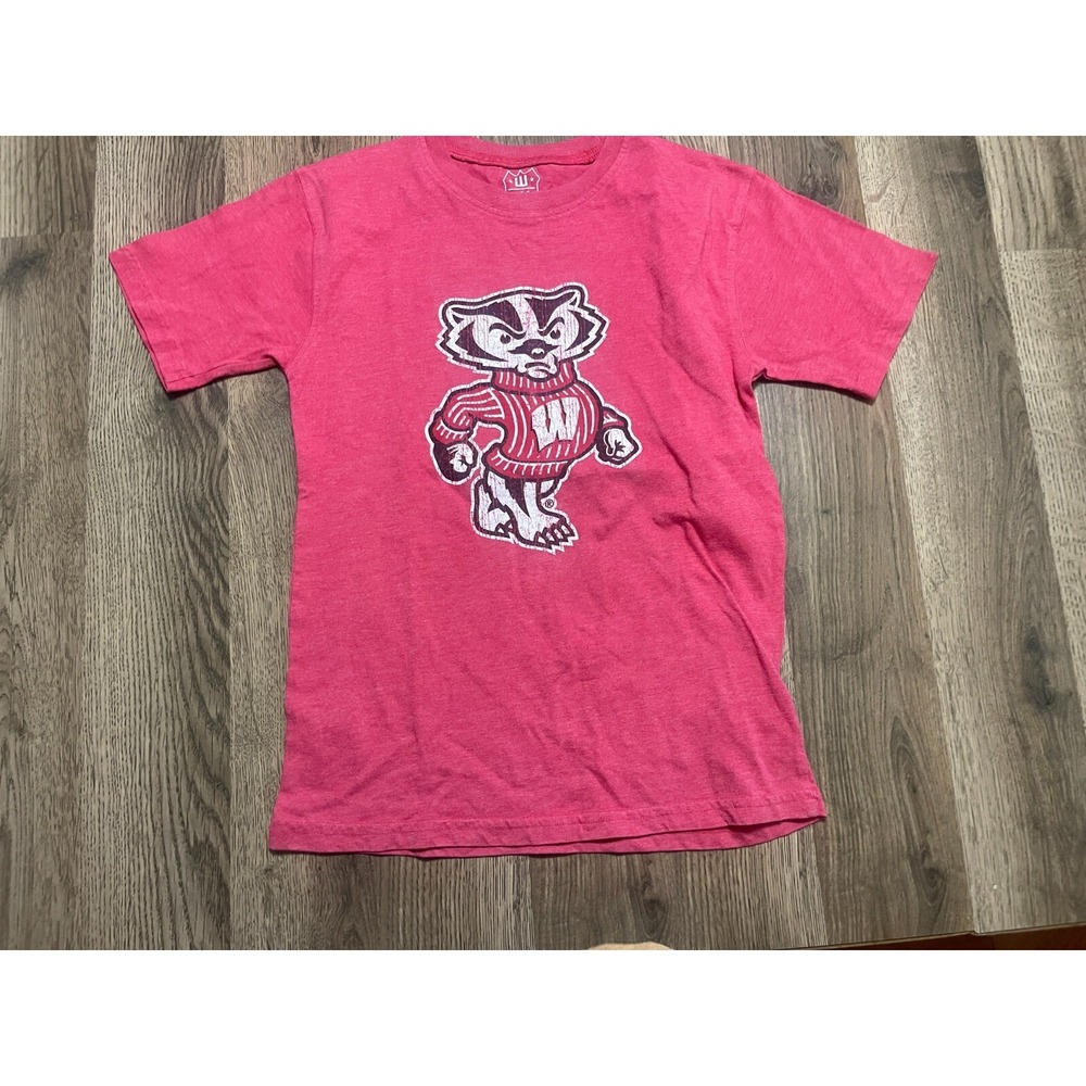 Wes and Willy Shirt, Youth Boys Size Small, Red, Wisconsin Badgers